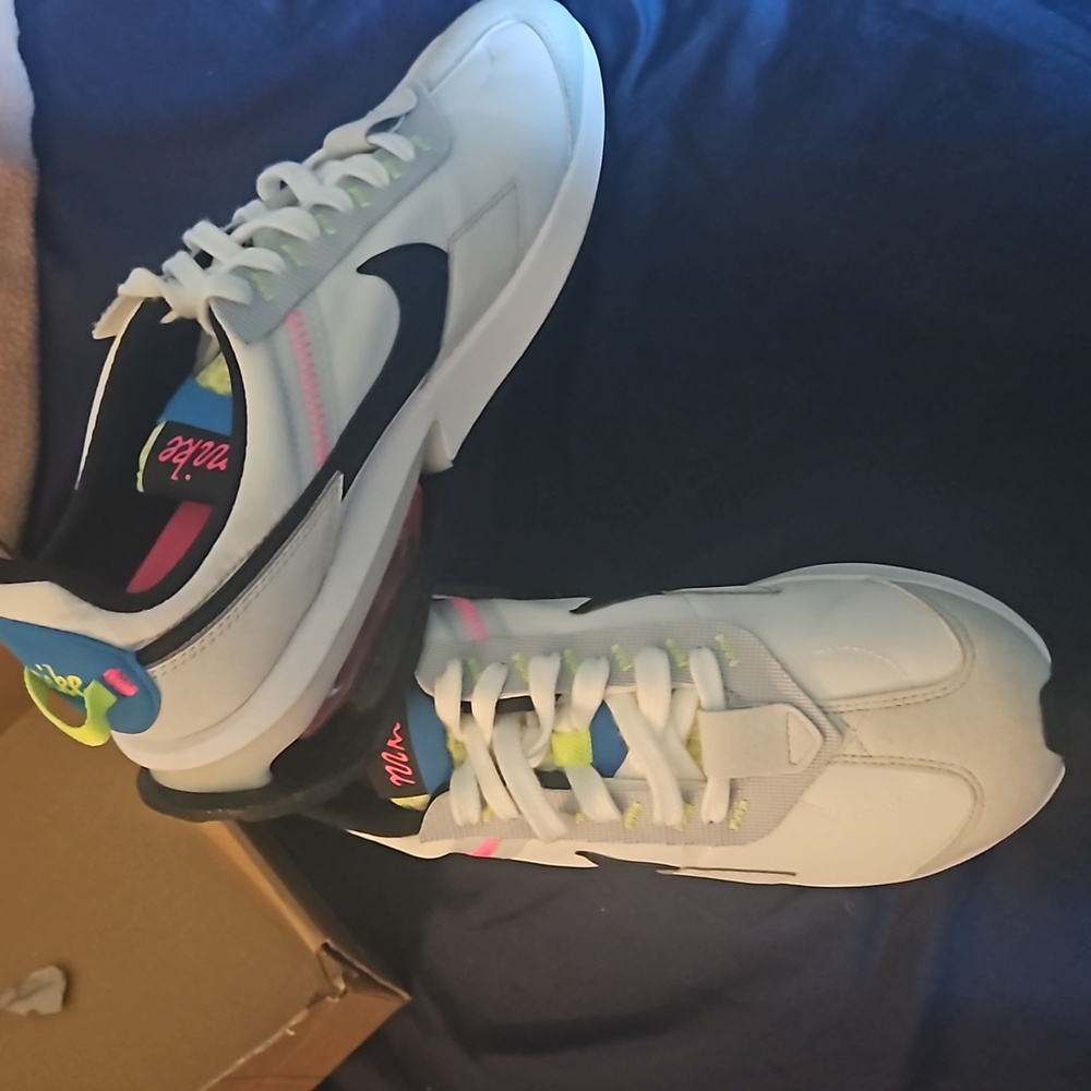 Air max pre- day